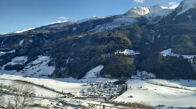 Taxi transfer z letiště Innsbruck do Brambergu am Wildkogel