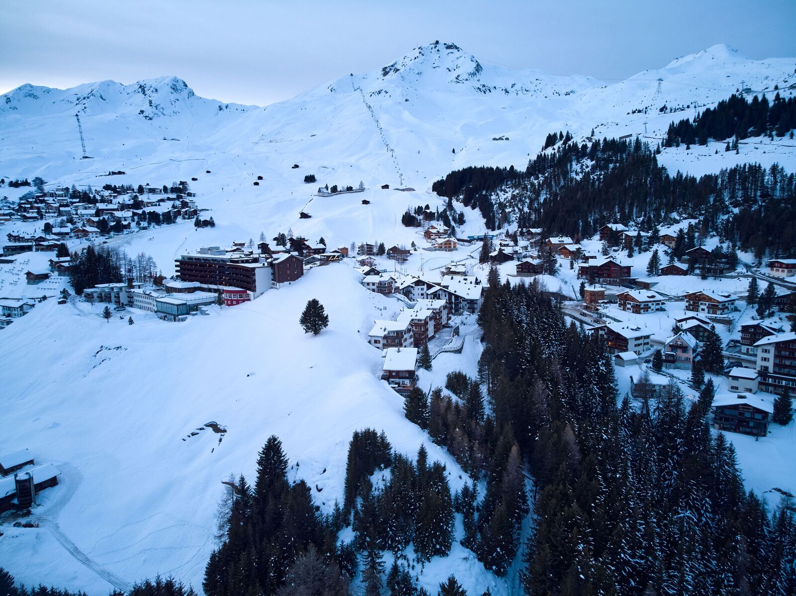 Taxi transfer Innsbruck Airport do Arosy