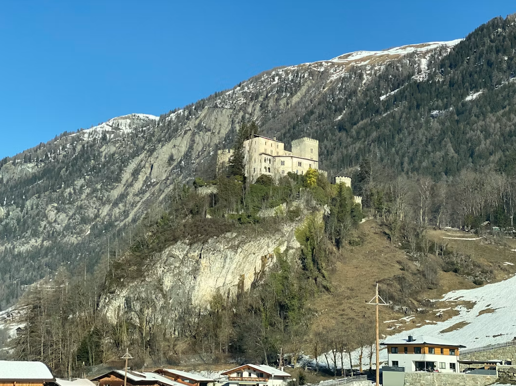 Taxi Transfer Innsbruck Airport nach Matrei